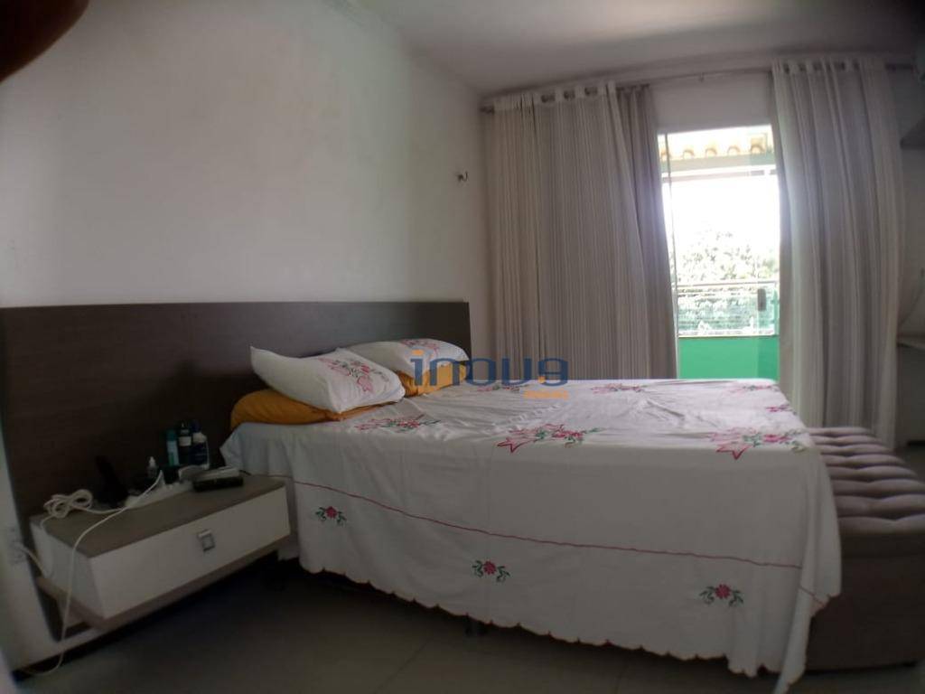 Casa à venda com 4 quartos, 160m² - Foto 19