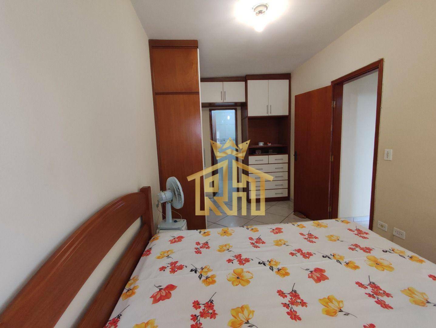 Apartamento à venda com 1 quarto, 60m² - Foto 18