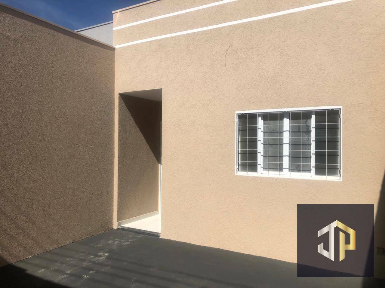 Casa à venda com 2 quartos, 69m² - Foto 3