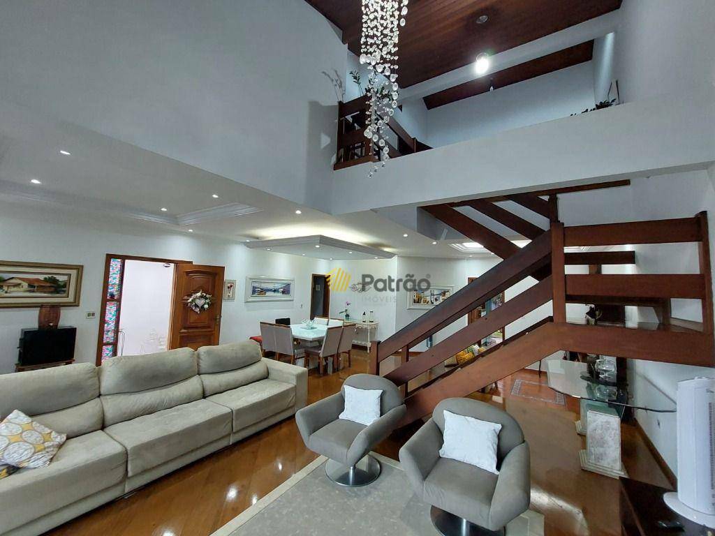 Sobrado à venda com 4 quartos, 333m² - Foto 15