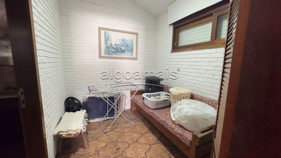 Casa à venda com 5 quartos, 300m² - Foto 10