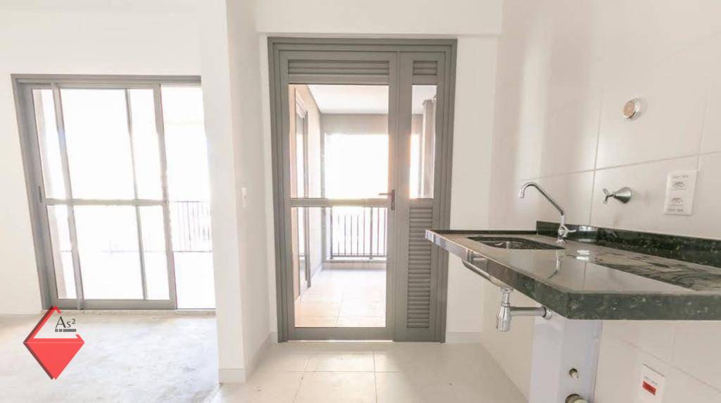 Apartamento à venda com 3 quartos, 93m² - Foto 2