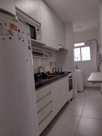 Apartamento à venda com 2 quartos, 52m² - Foto 2