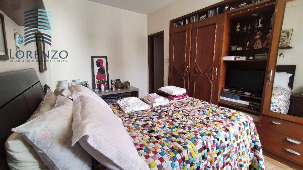 Apartamento à venda com 3 quartos, 145m² - Foto 12