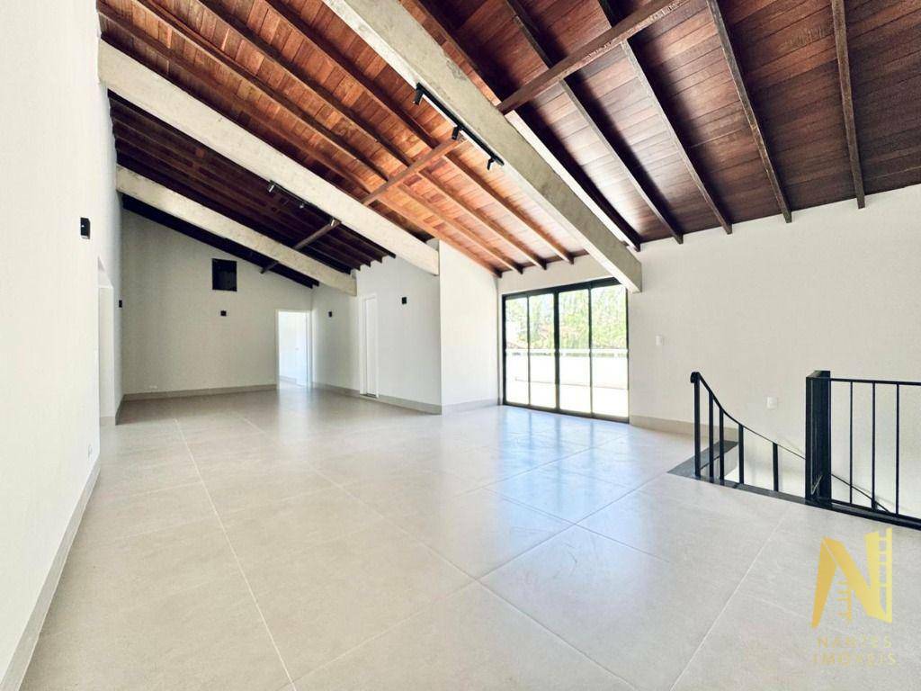 Casa à venda com 6 quartos, 467m² - Foto 22