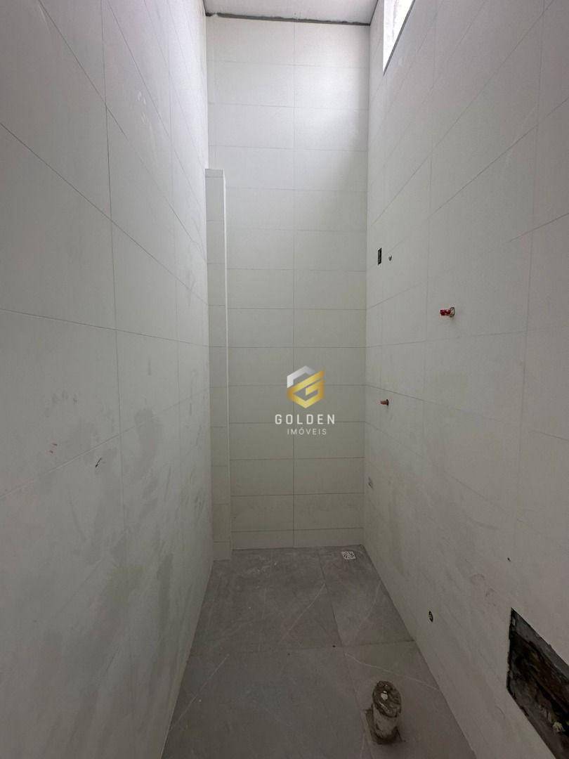 Sobrado à venda com 2 quartos, 64m² - Foto 8