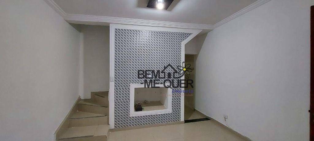 Sobrado à venda com 3 quartos, 180m² - Foto 1