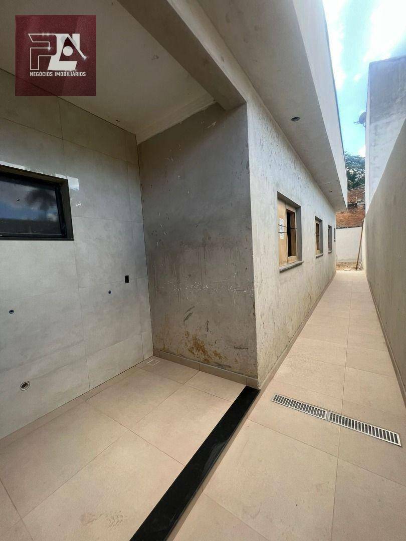 Casa à venda com 3 quartos, 100m² - Foto 14