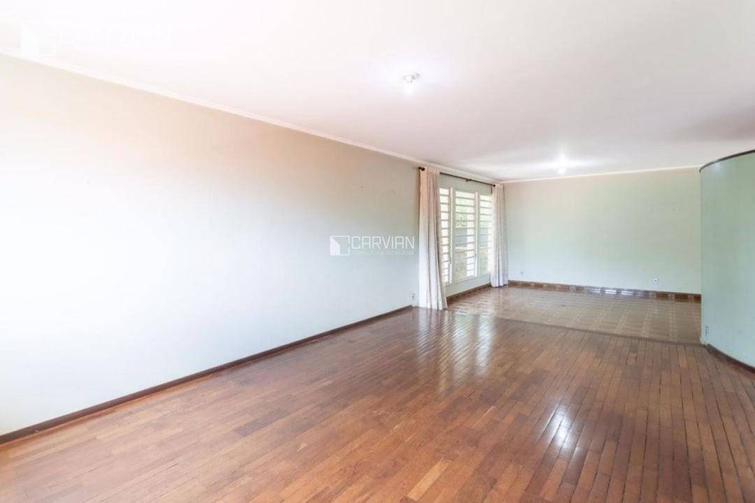 Casa à venda com 2 quartos, 378m² - Foto 10