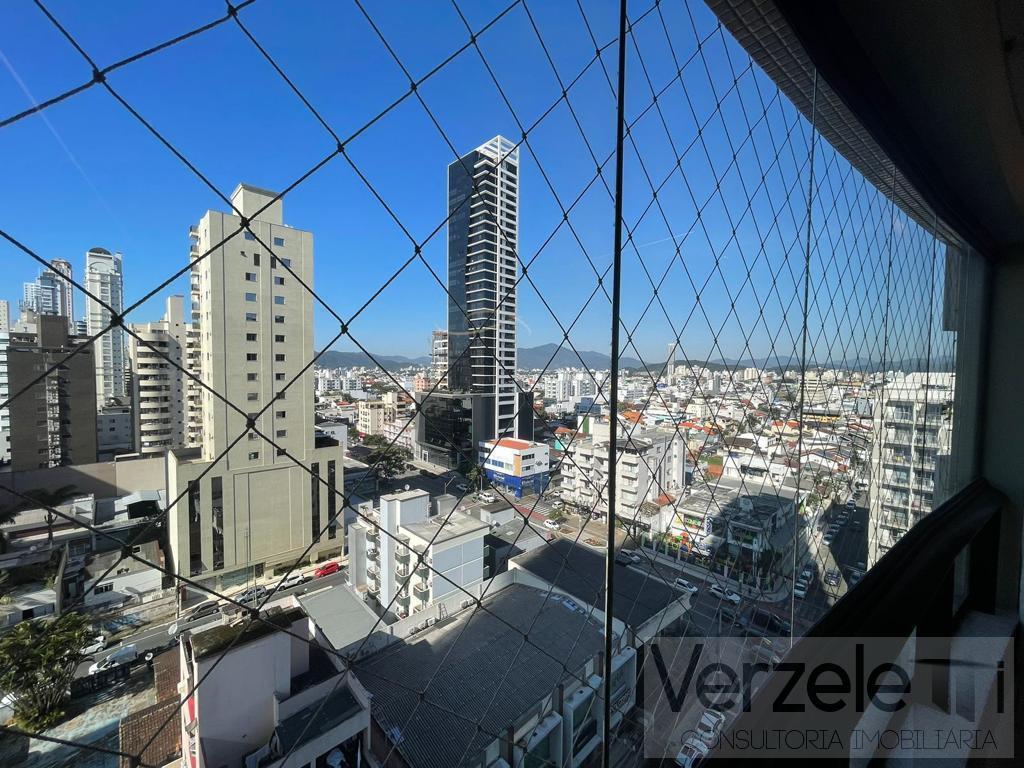 Apartamento para alugar com 3 quartos, 127m² - Foto 5