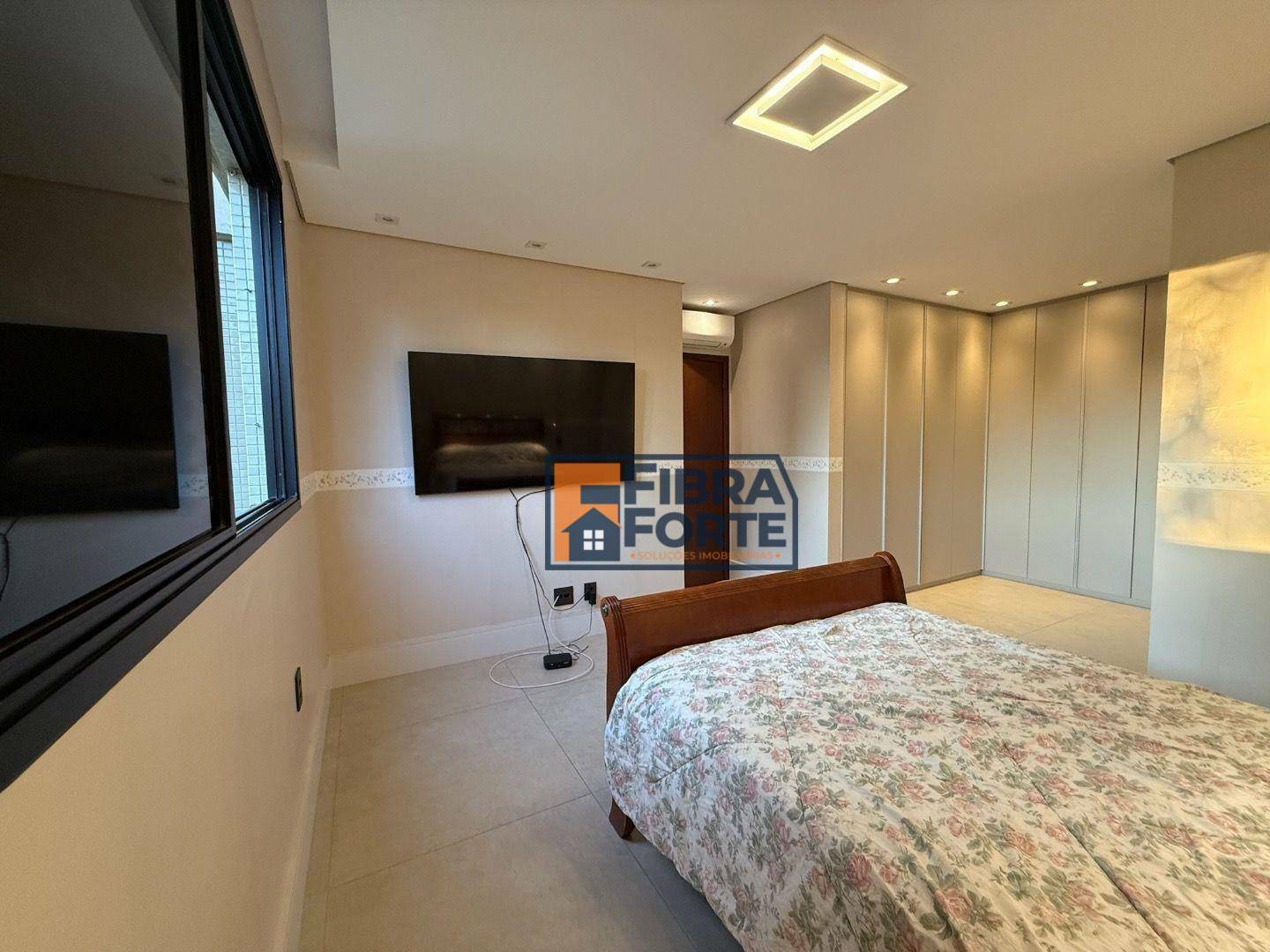 Apartamento à venda com 4 quartos, 256m² - Foto 34