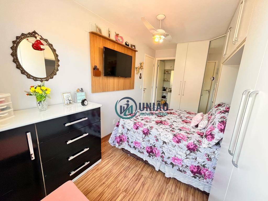 Apartamento à venda com 2 quartos, 61m² - Foto 17