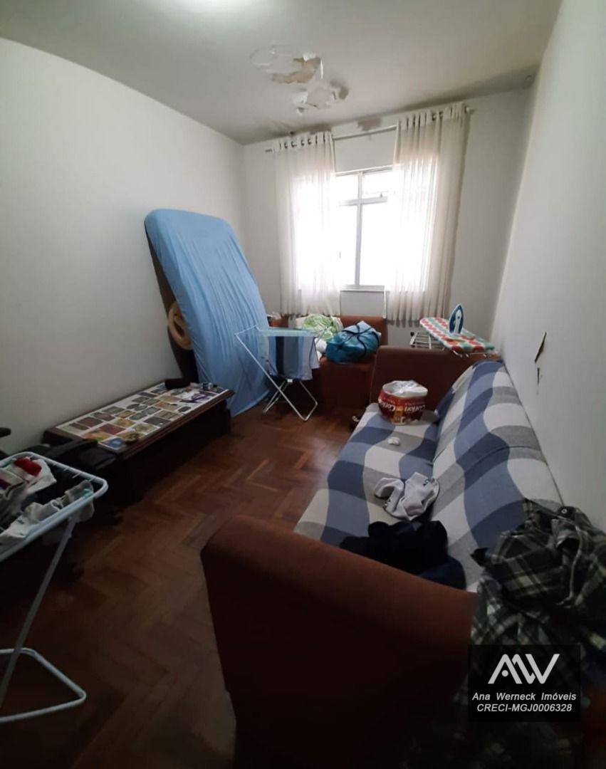 Apartamento à venda com 2 quartos, 60m² - Foto 3