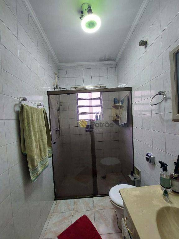 Casa à venda com 2 quartos, 184m² - Foto 10