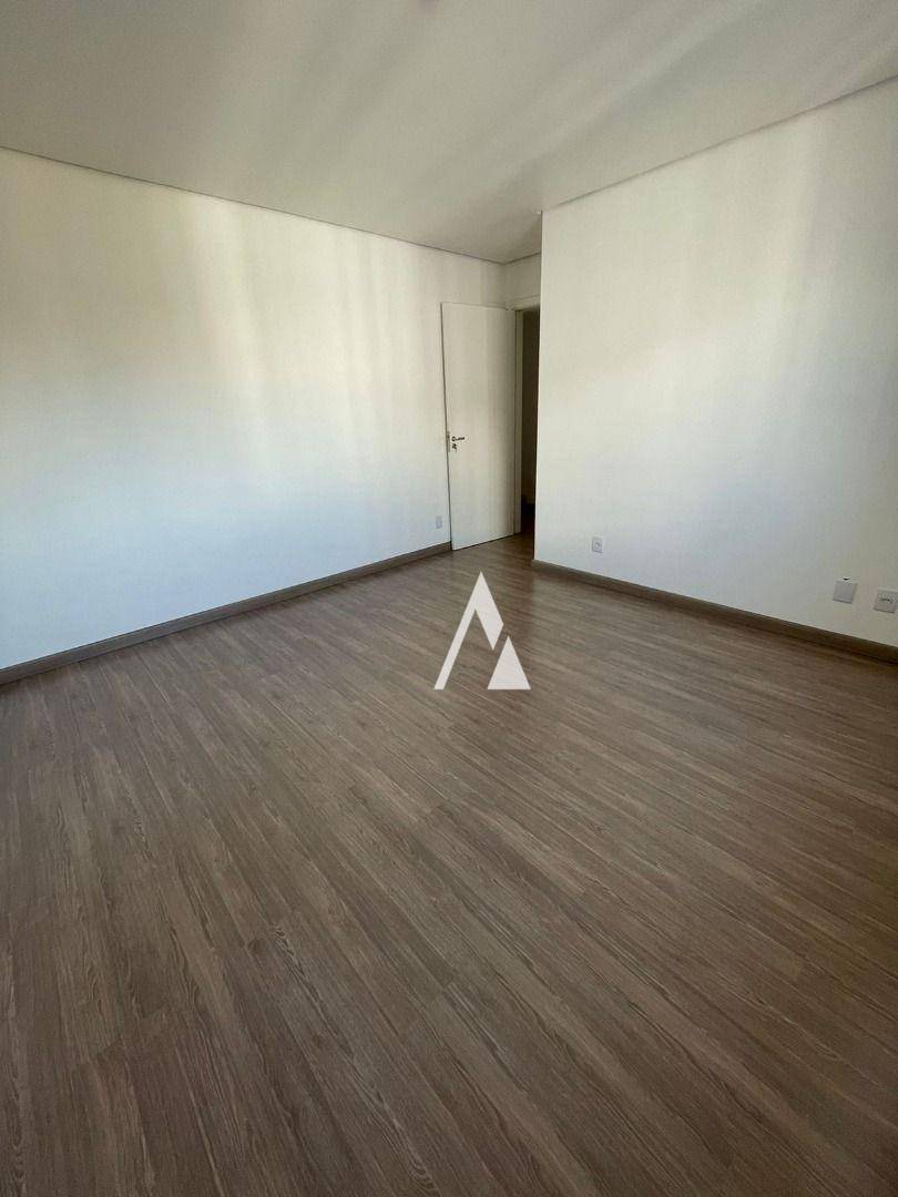 Cobertura à venda com 3 quartos, 221m² - Foto 17