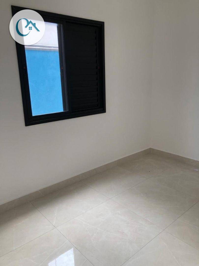 Casa à venda com 2 quartos, 62m² - Foto 12