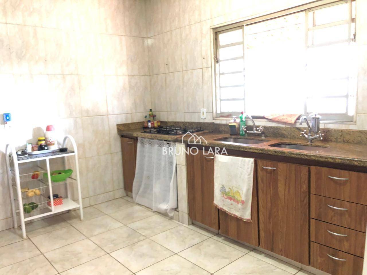 Casa à venda com 3 quartos, 400m² - Foto 18