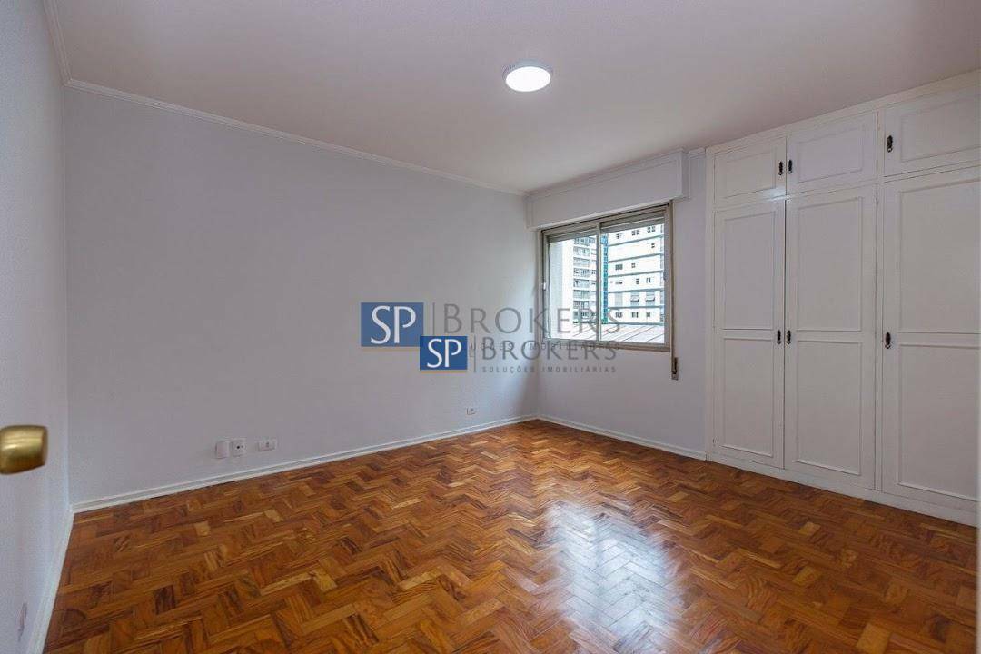 Apartamento à venda com 3 quartos, 155m² - Foto 18