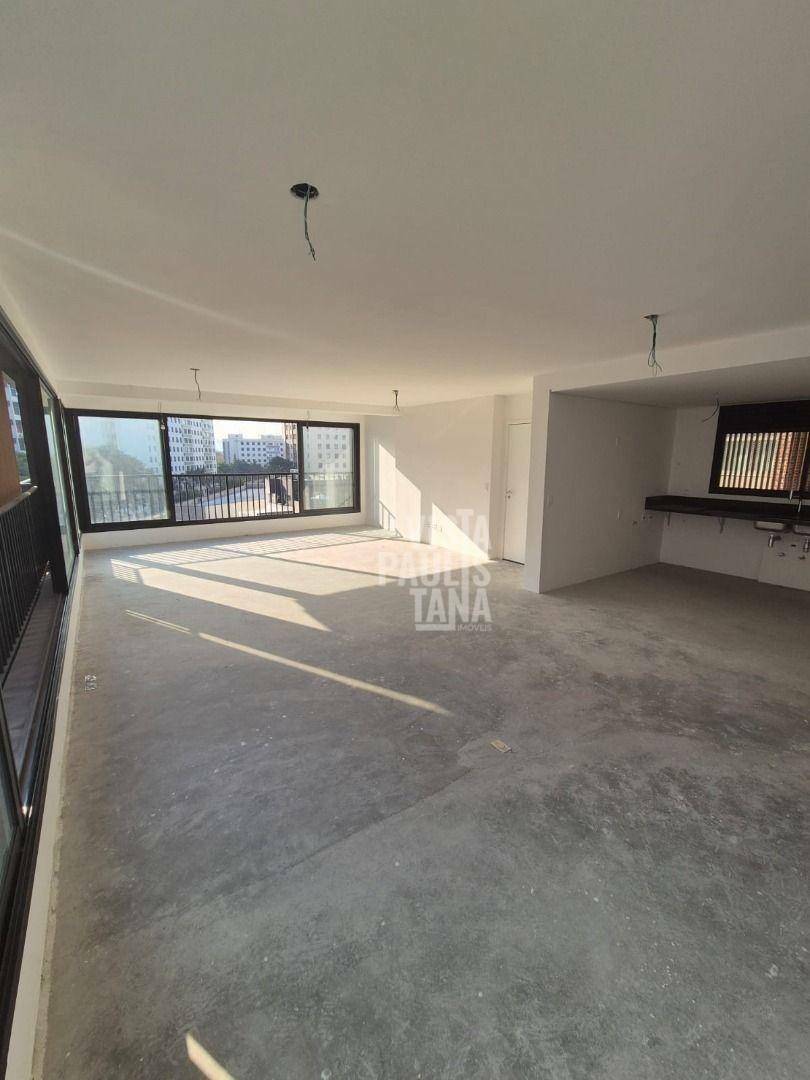 Apartamento à venda com 3 quartos, 189m² - Foto 6