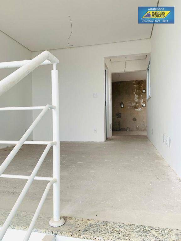 Apartamento à venda com 3 quartos, 105m² - Foto 6