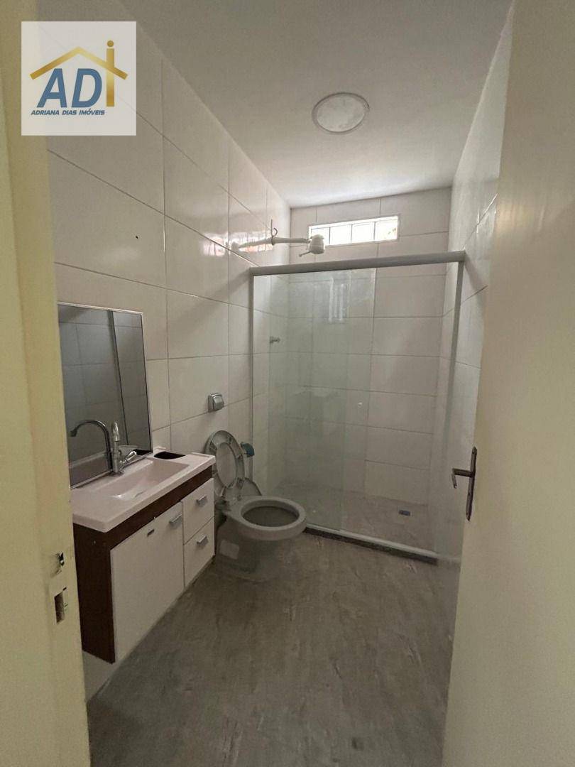 Apartamento para alugar com 2 quartos, 95m² - Foto 13