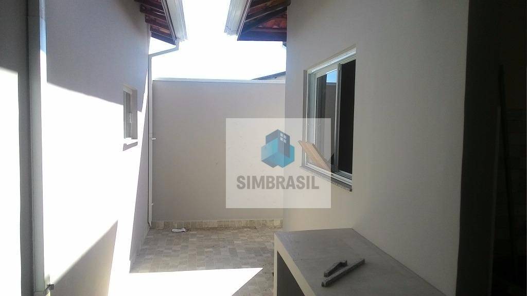 Casa à venda com 3 quartos, 217m² - Foto 10