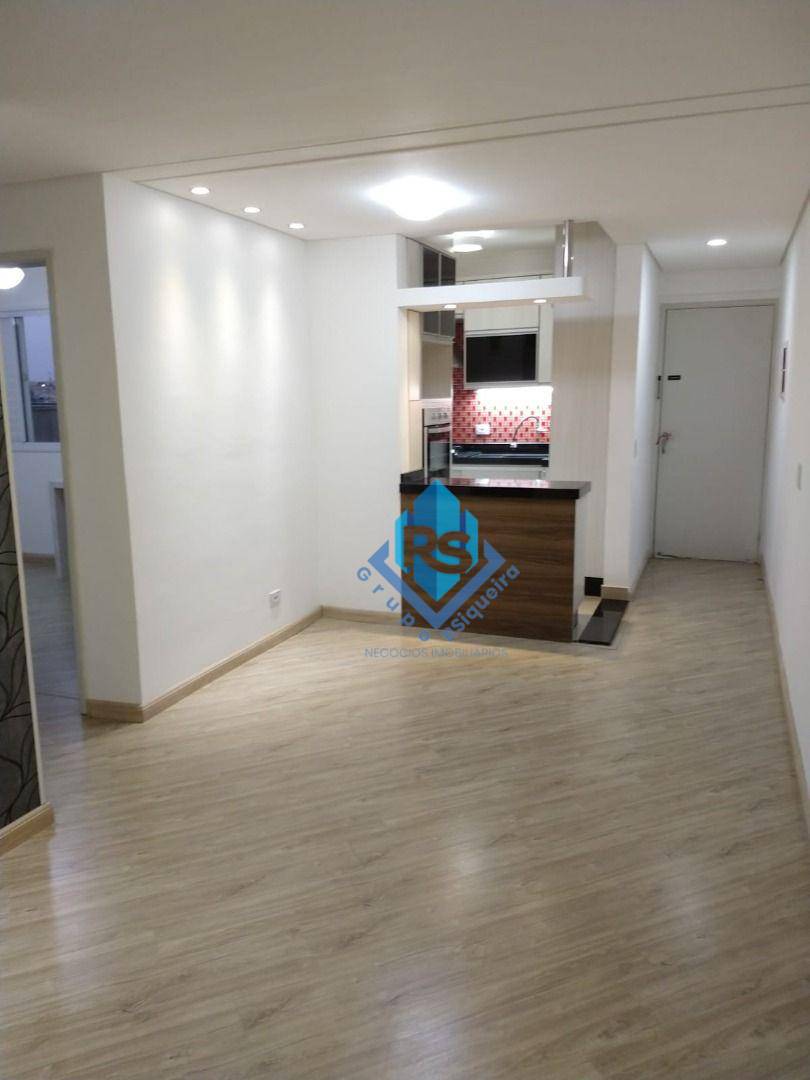 Apartamento à venda com 2 quartos, 58m² - Foto 2