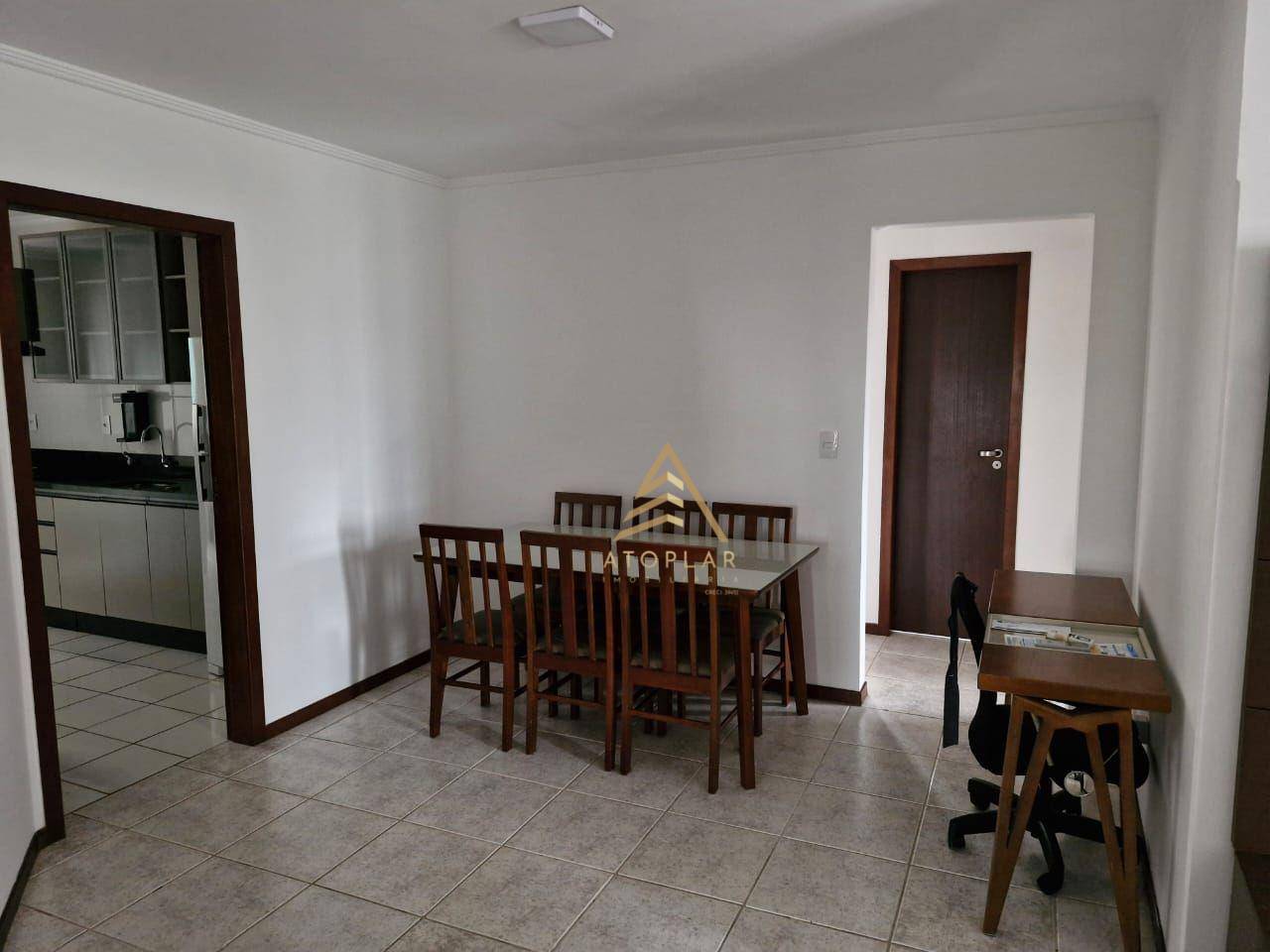 Apartamento para alugar com 3 quartos, 108m² - Foto 3