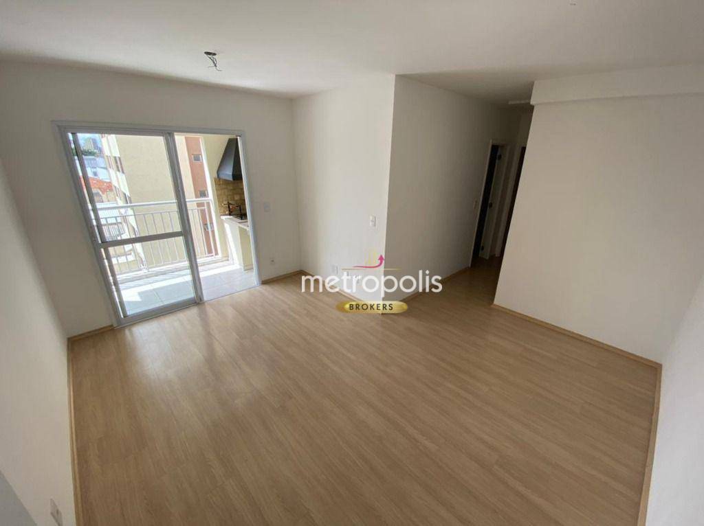 Apartamento à venda com 2 quartos, 64m² - Foto 1