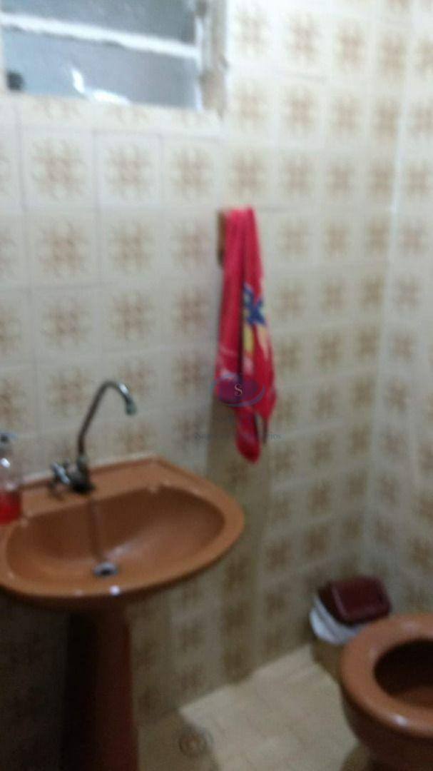 Sobrado à venda com 2 quartos, 165m² - Foto 17