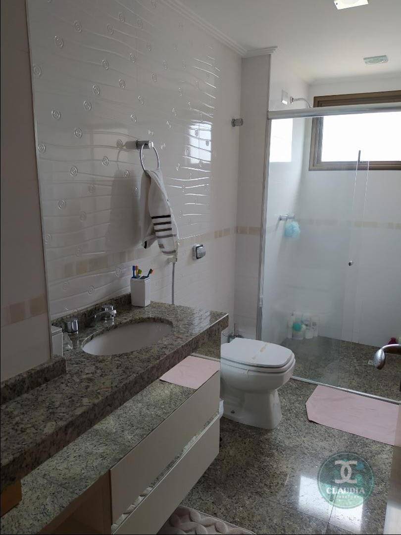 Apartamento à venda com 3 quartos, 251m² - Foto 36