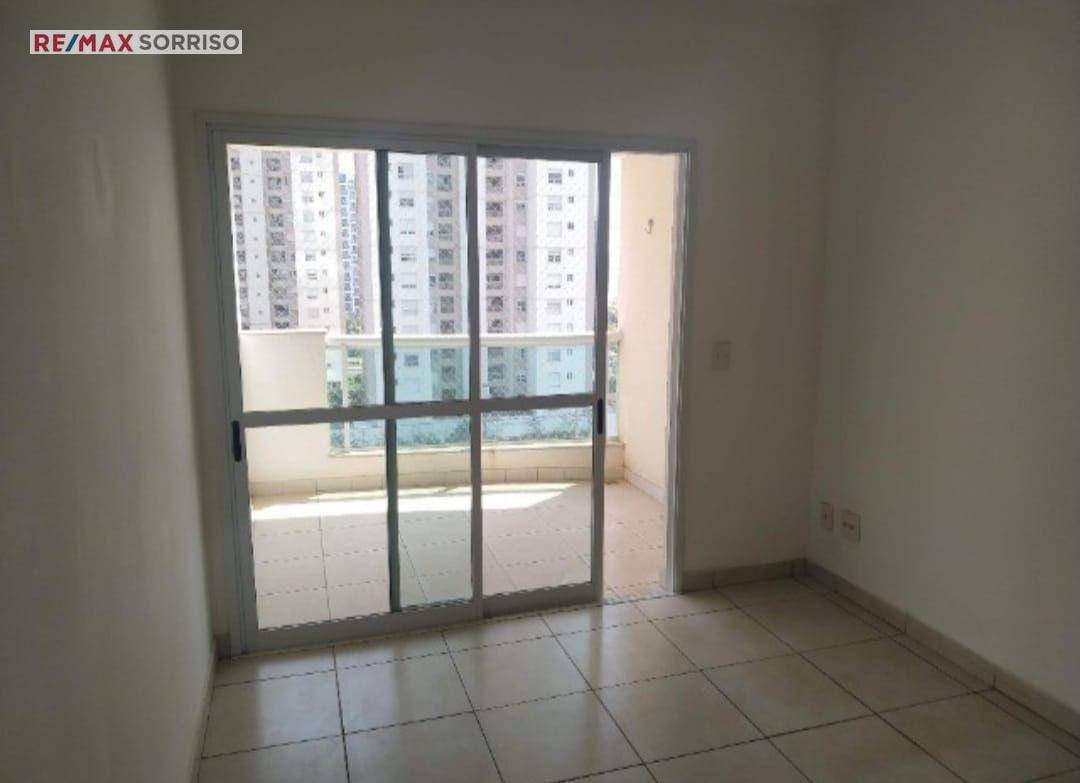 Apartamento à venda com 3 quartos, 74m² - Foto 4