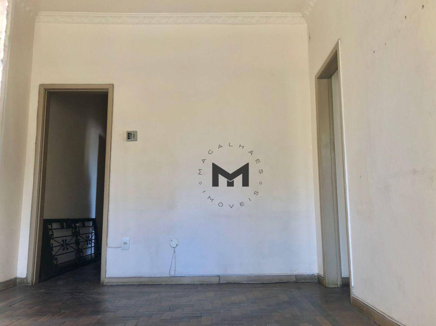 Apartamento à venda com 2 quartos, 70m² - Foto 12