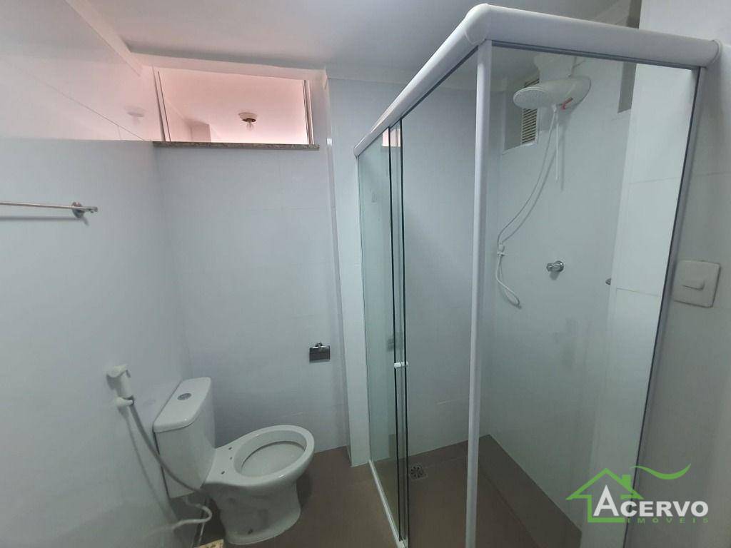 Apartamento à venda com 3 quartos, 122m² - Foto 13