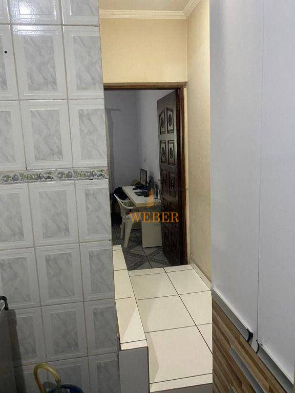 Sobrado à venda com 4 quartos, 300m² - Foto 26