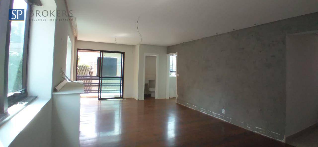 Apartamento à venda com 3 quartos, 157m² - Foto 7