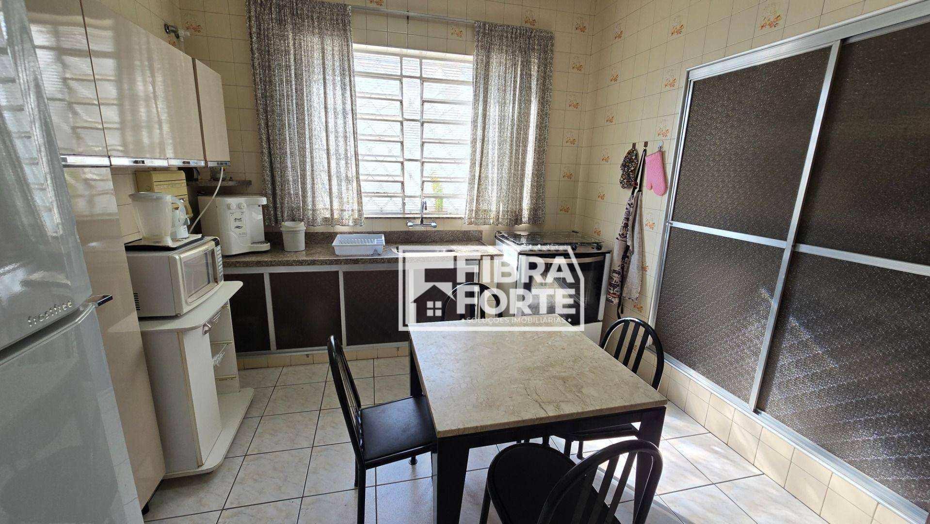 Casa à venda com 3 quartos, 150m² - Foto 18