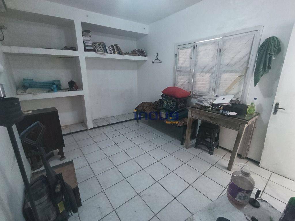 Casa à venda com 4 quartos, 203M2 - Foto 32