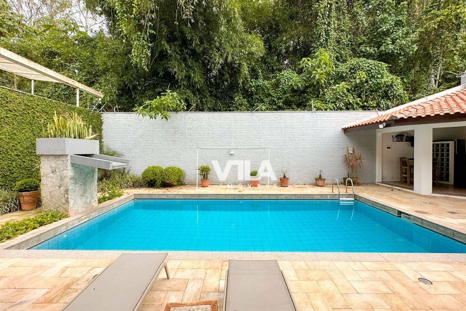 Casa à venda com 4 quartos, 400m² - Foto 1