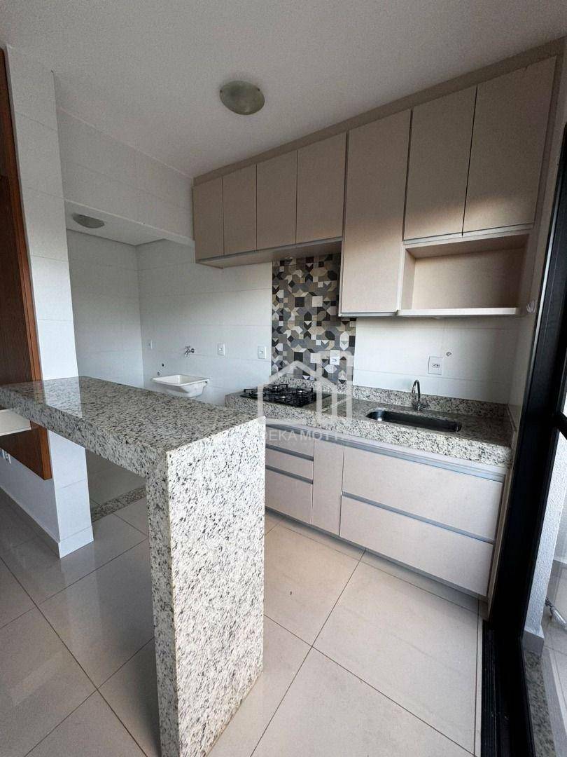 Apartamento à venda com 2 quartos, 60m² - Foto 3