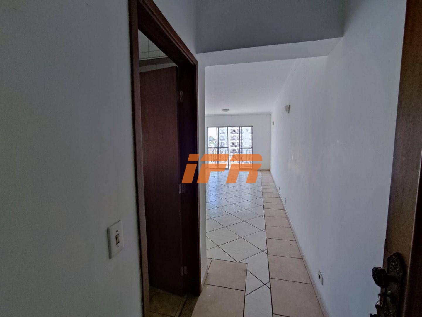 Apartamento à venda com 3 quartos, 143m² - Foto 33