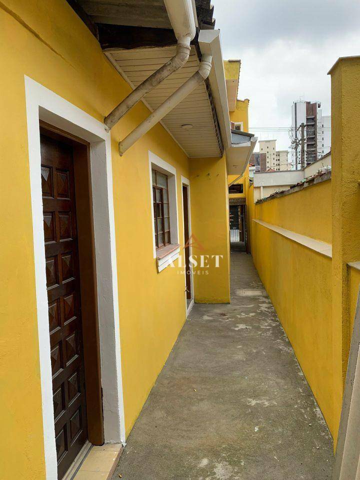 Sobrado à venda e aluguel com 3 quartos, 240m² - Foto 14