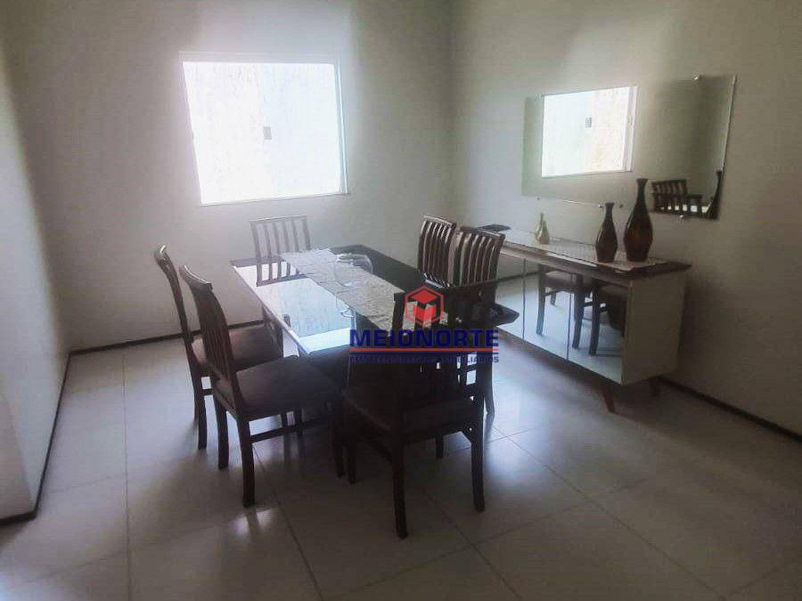 Casa à venda com 3 quartos, 200m² - Foto 4