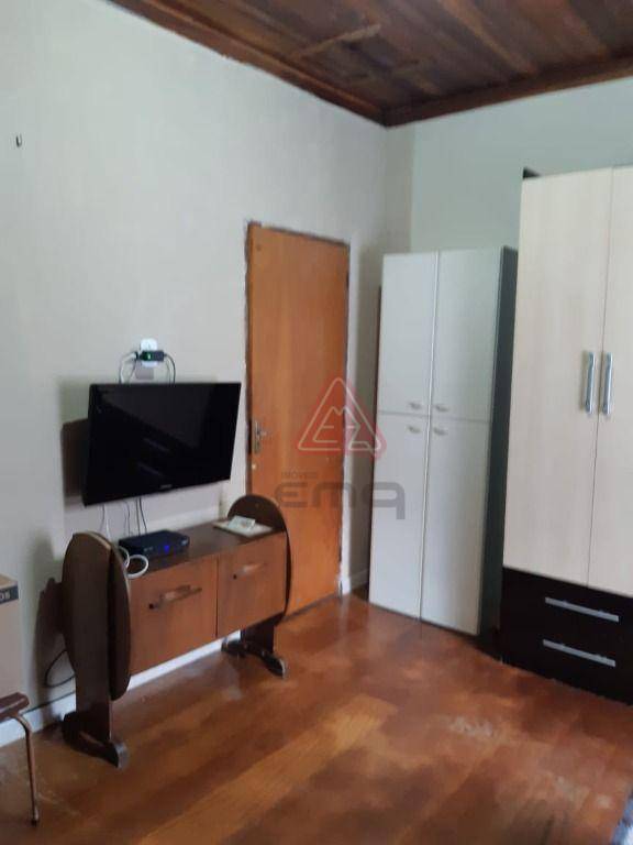 Casa à venda com 3 quartos, 114m² - Foto 14