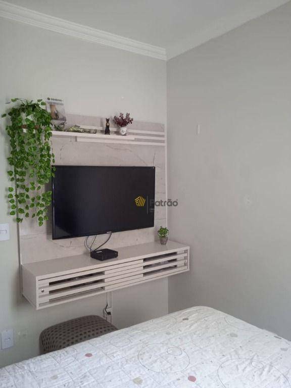 Apartamento à venda com 3 quartos, 97m² - Foto 24