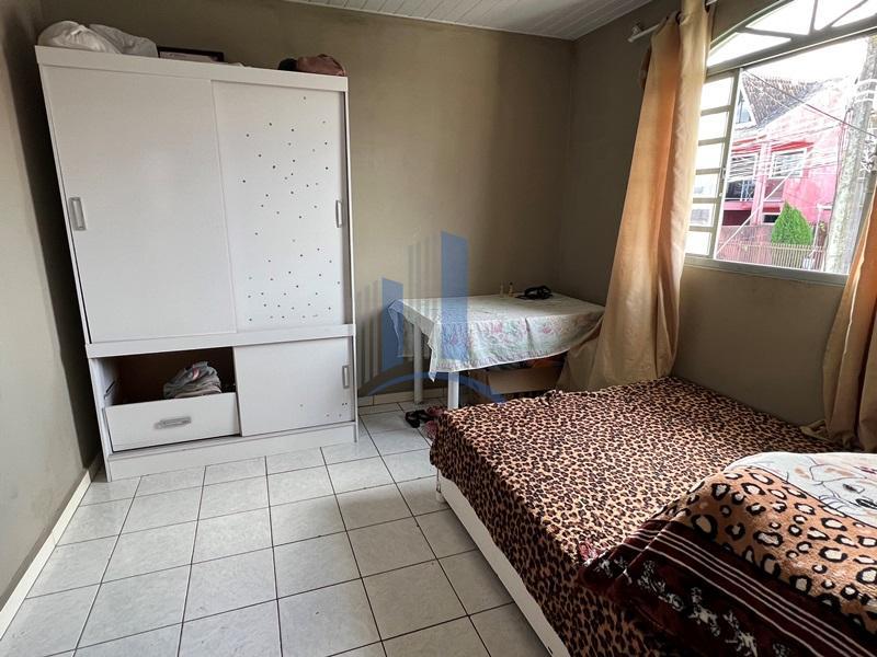 Sobrado à venda com 6 quartos, 200m² - Foto 37