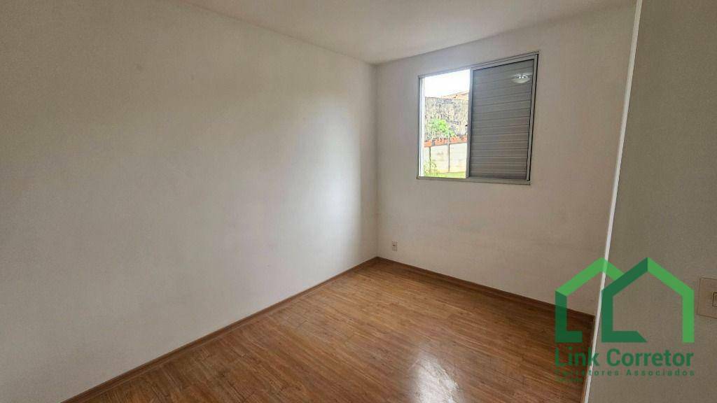 Apartamento à venda com 2 quartos, 43m² - Foto 12