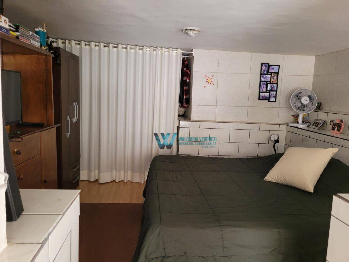 Casa à venda com 3 quartos, 277m² - Foto 17