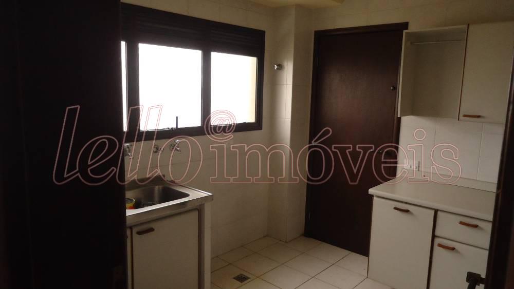 Apartamento para alugar com 3 quartos, 202m² - Foto 13