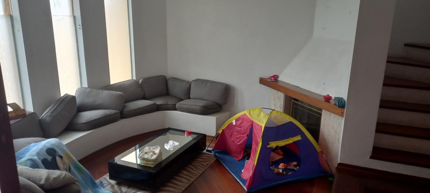 Casa à venda com 4 quartos, 200m² - Foto 31